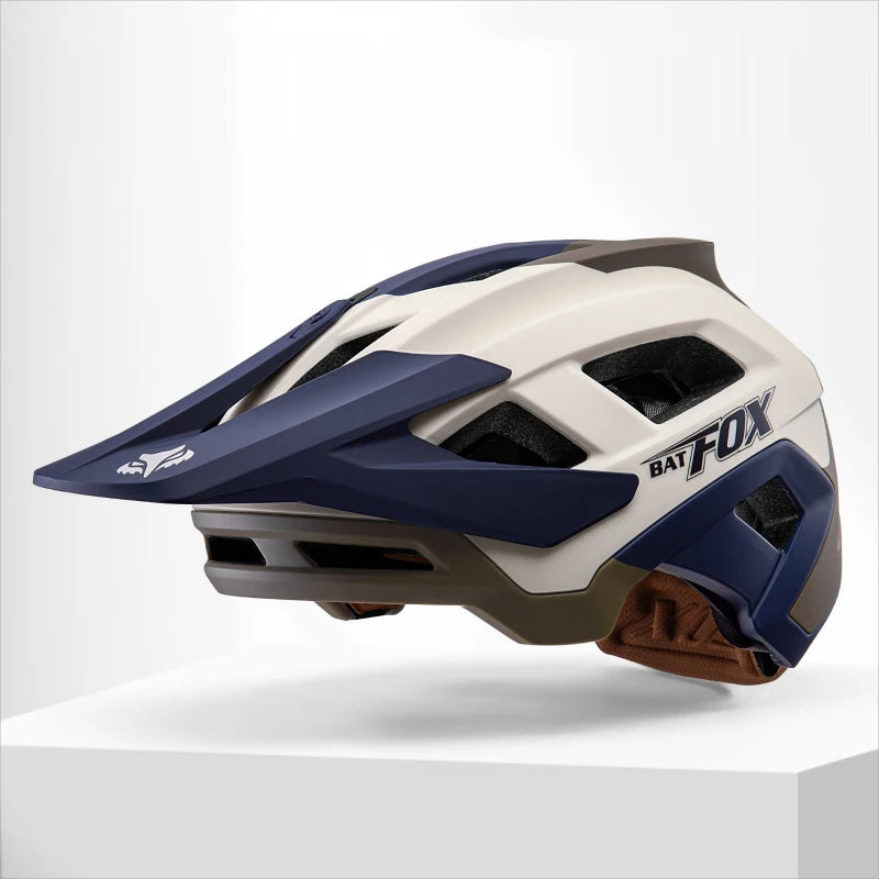 Batfox 2025 MTB-Helm Blau Weiß Braun – Seitenansicht mit integrierter Belüftung